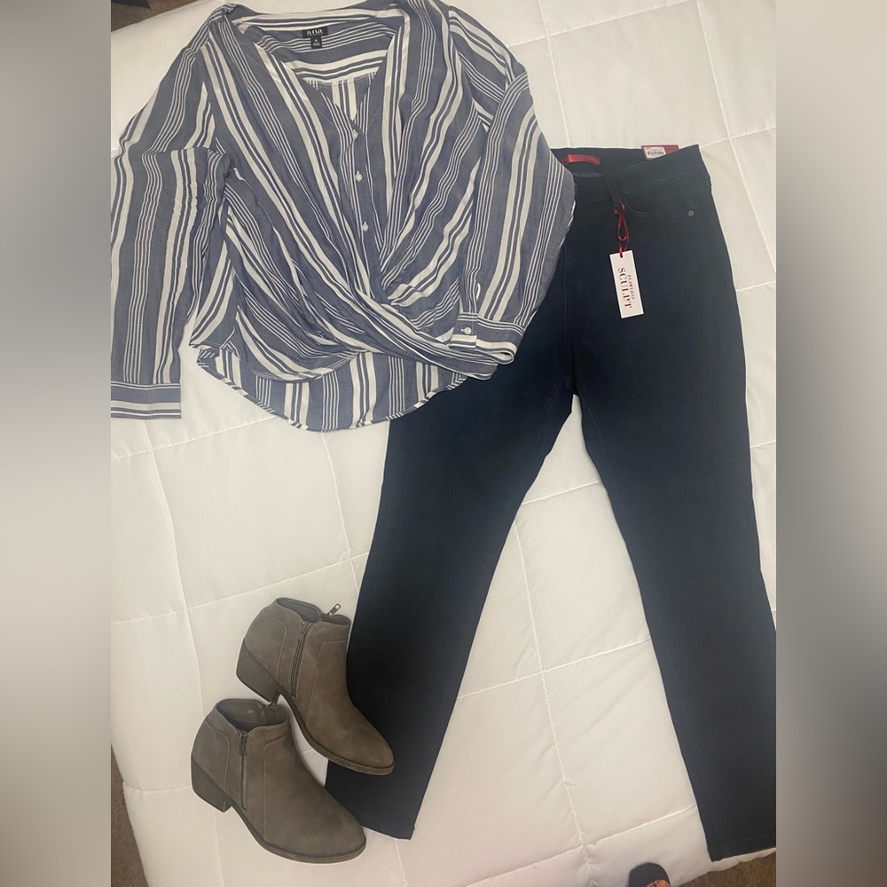 Jeans only on this page. The blouse will be available separately in my closet.